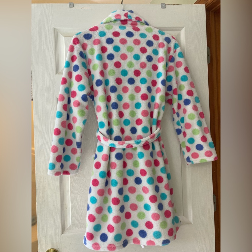 Child’s Robe - Picture 2 of 3